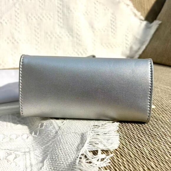 🌹🌹Telfar Shopping Bag Silver New - Picture 5 of 6